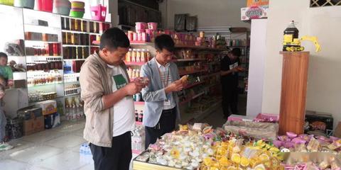 雄山街道开展食品药品安全检查活动，筑牢安全防线